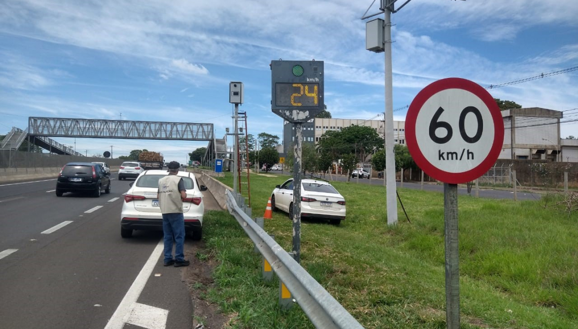 Em Marília, Ipem-SP verifica radar na rodovia SP 333